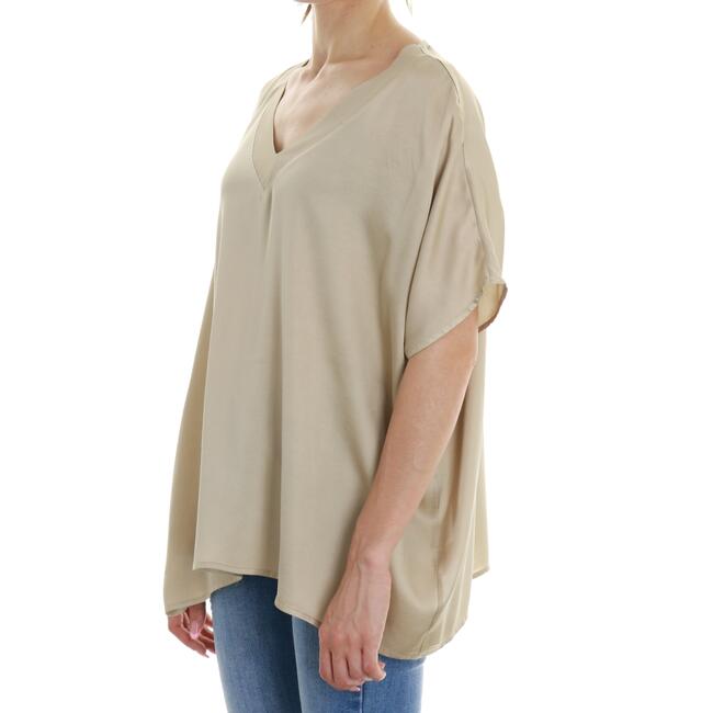 BLUSA SCOLLO V KING KONG - Mad Fashion | img vers.650x/
